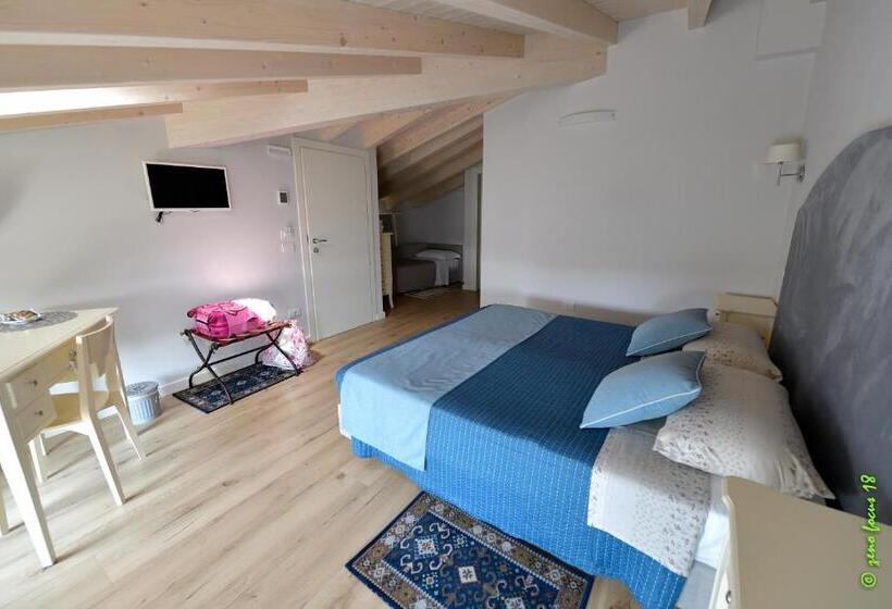 سوییت لوکس, Spagnoi Rooms