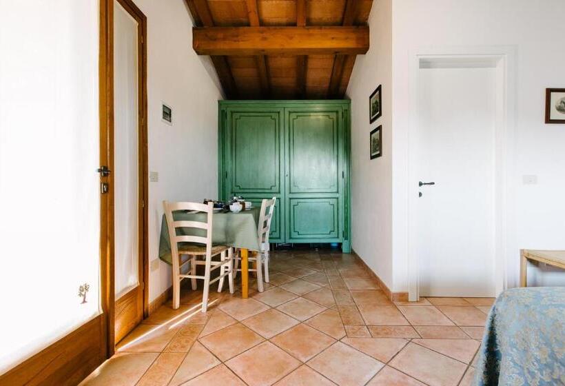 Студио Стандарт Вид на Сад, Agriturismo Casa Andreina