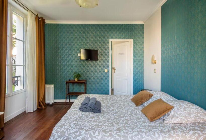 デラックススイート, Le Vieux Puits Paris Est Paris Disney