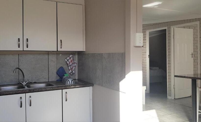 Family Suite, Kelzane Self Catering