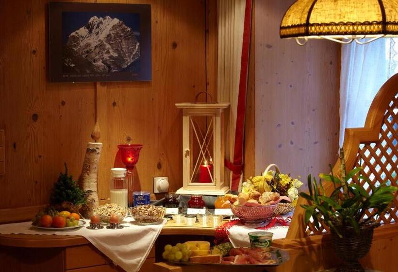 Апартаменты 2 Спальни, Das Apartment Rief Daheim Beim Wanderprofi Adults Only