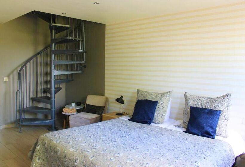 家庭间, De Blauwe Hoeve