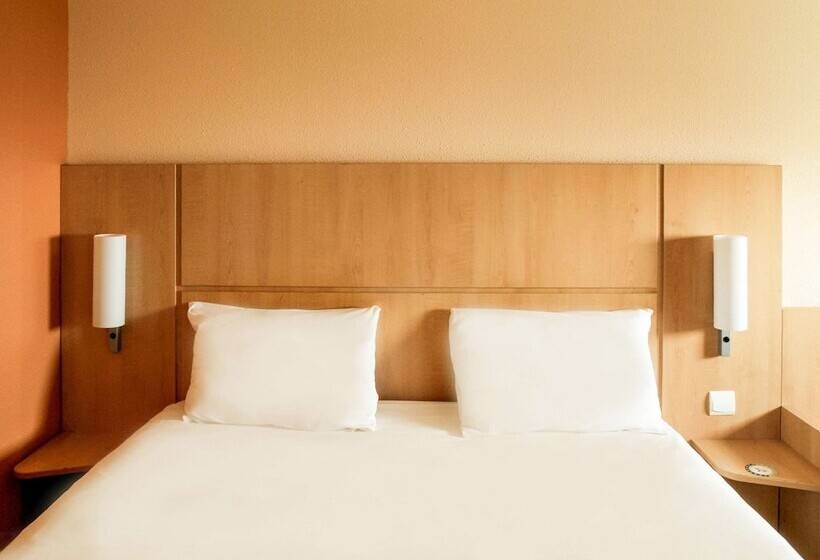 Номер Стандарт Двуспальная Кровать, Ibis Constantine