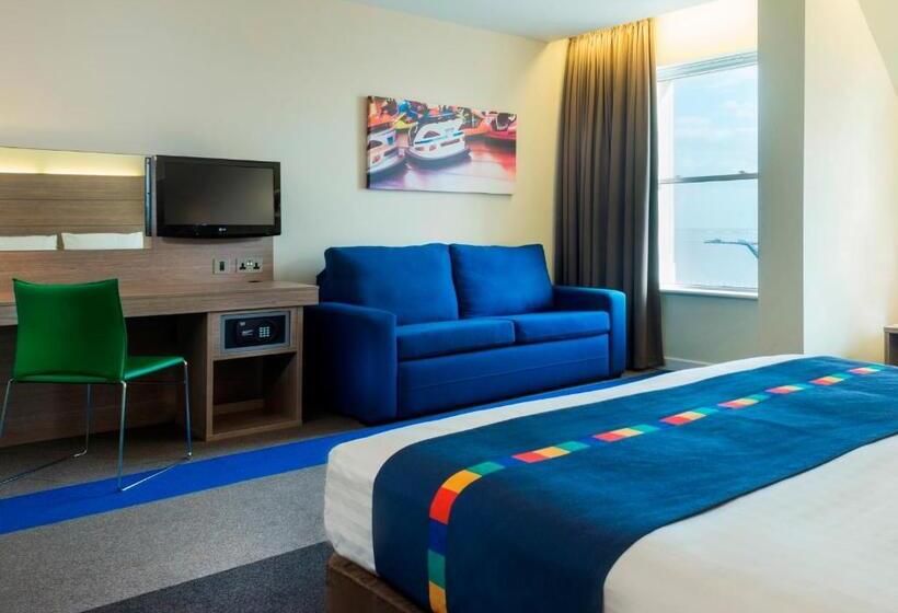 ファミリールーム, Park Inn By Radisson Palace
