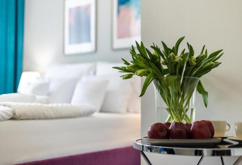 Номер Deluxe, Sofia By The Railway Station Wroclaw