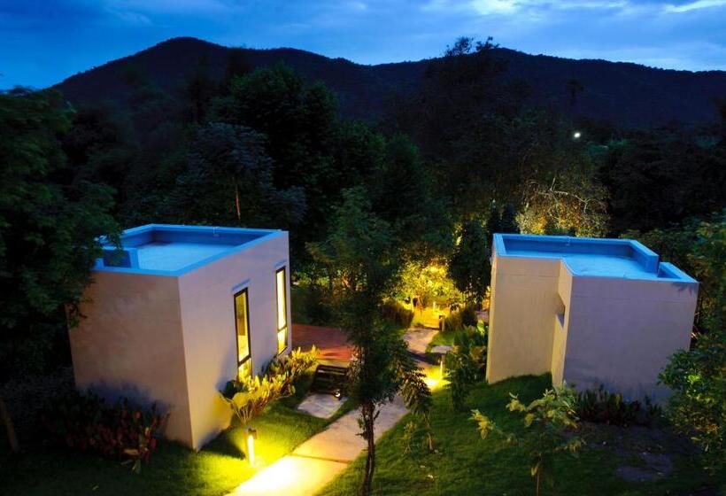 ویلای استاندارد با چشم‌انداز باغ, Rivercreek Estate