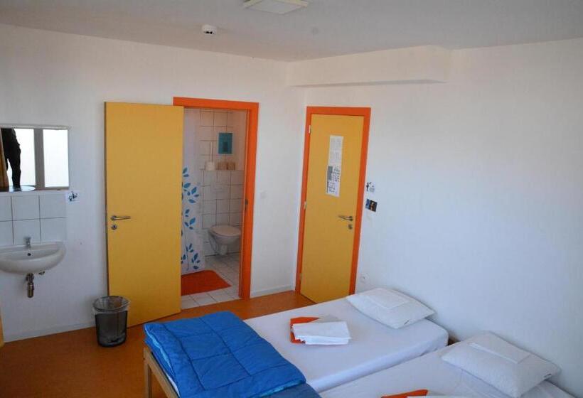 Номер Стандарт, Le Fagotin   Youth Hostel