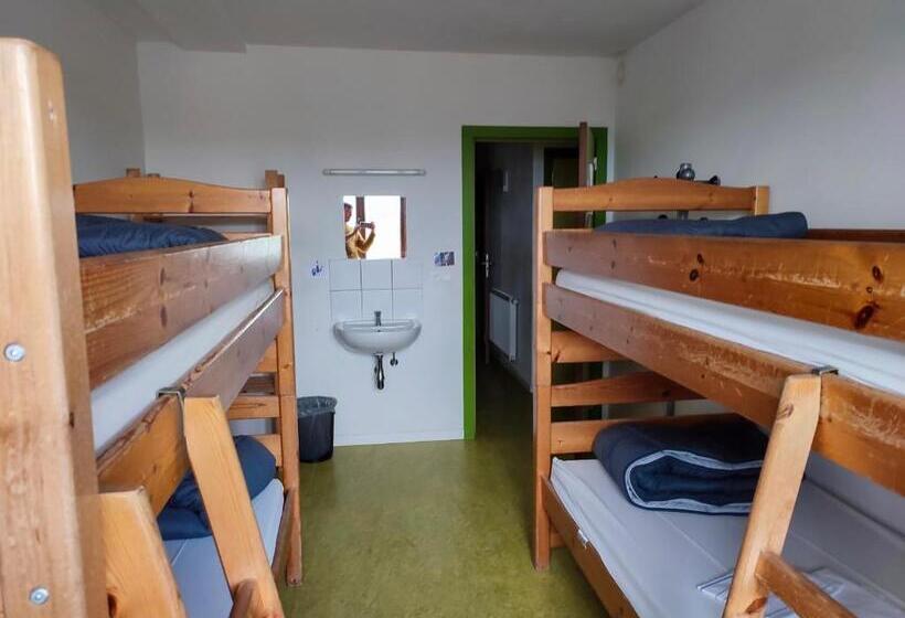 Номер Стандарт Четырехместный Совместный Санузел, Le Fagotin   Youth Hostel