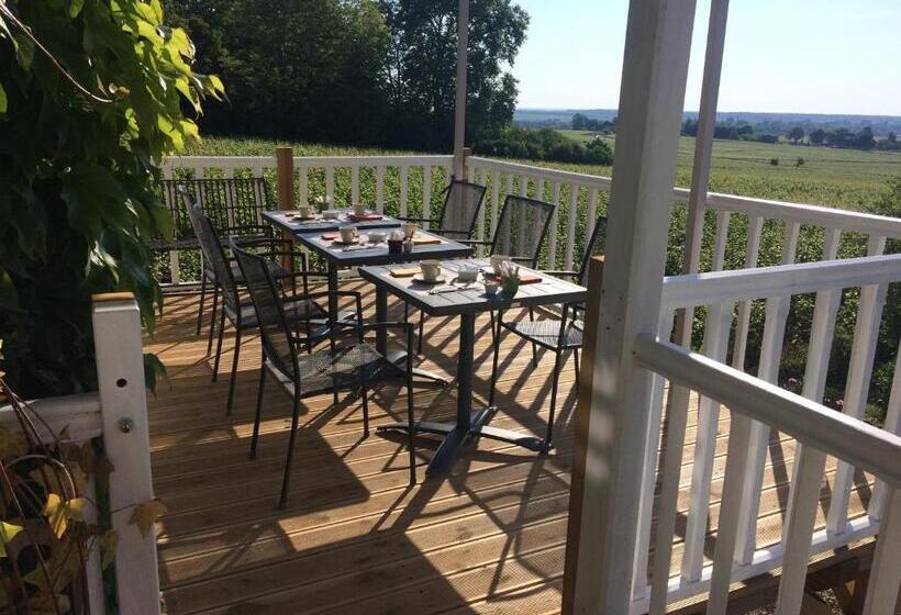 Номер Стандарт, La Passerelle Des Corton B&b