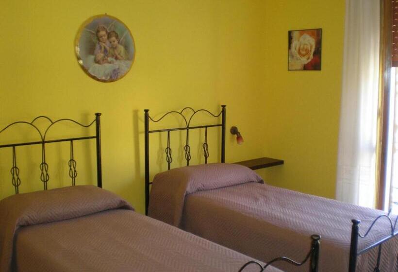 Номер Стандарт с Балконом, Antico Borgo