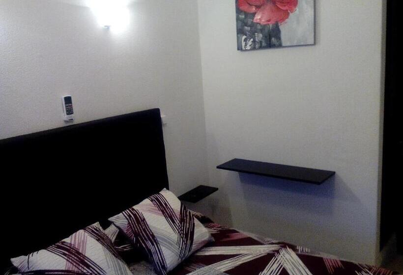 Quarto Estandar, Residência Matos Pereira