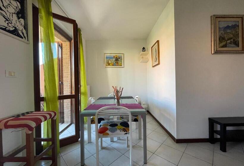 آپارتمان 1 خوابه با بالکن, B&b La Palma