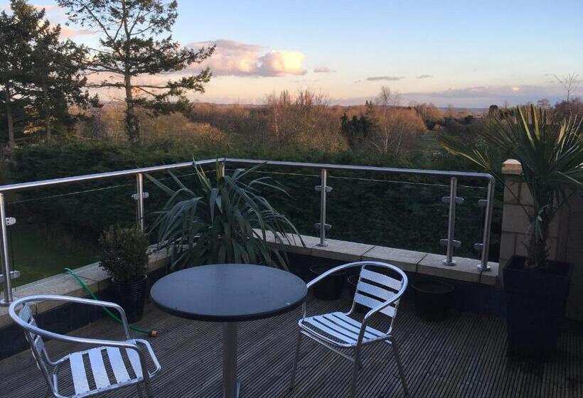 Номер Deluxe Кровать Кинг, Warborough B&b