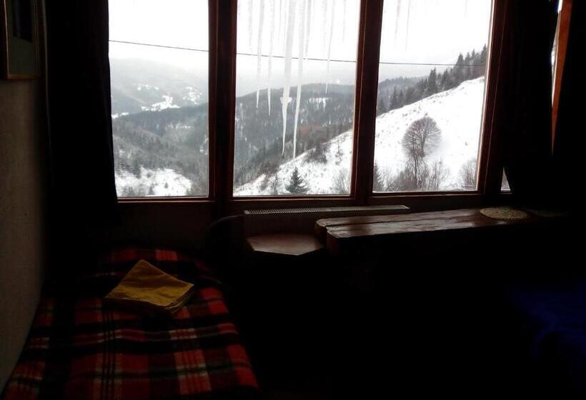 Люкс, Zornica Guest House