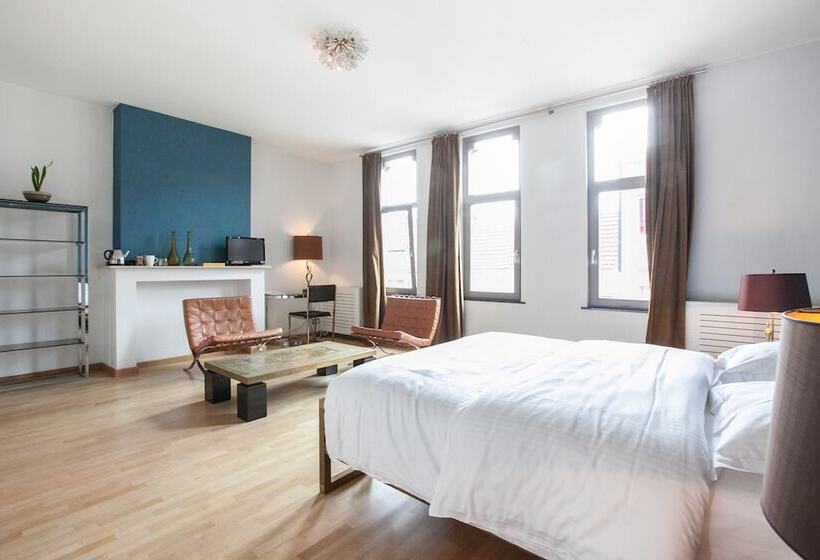 디럭스 룸, B&b Quatre20cinq