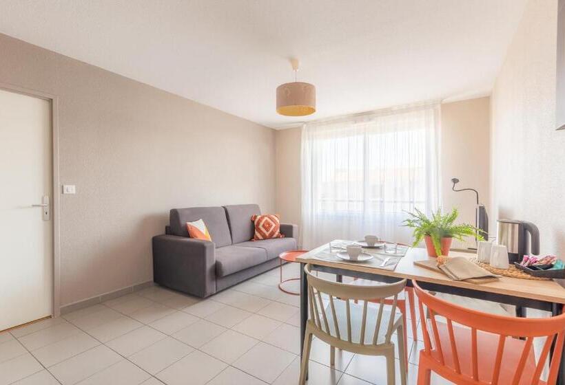 Апартаменты 1 Спальня, Appart City Confort Toulouse Aéroport Cornebarrieu