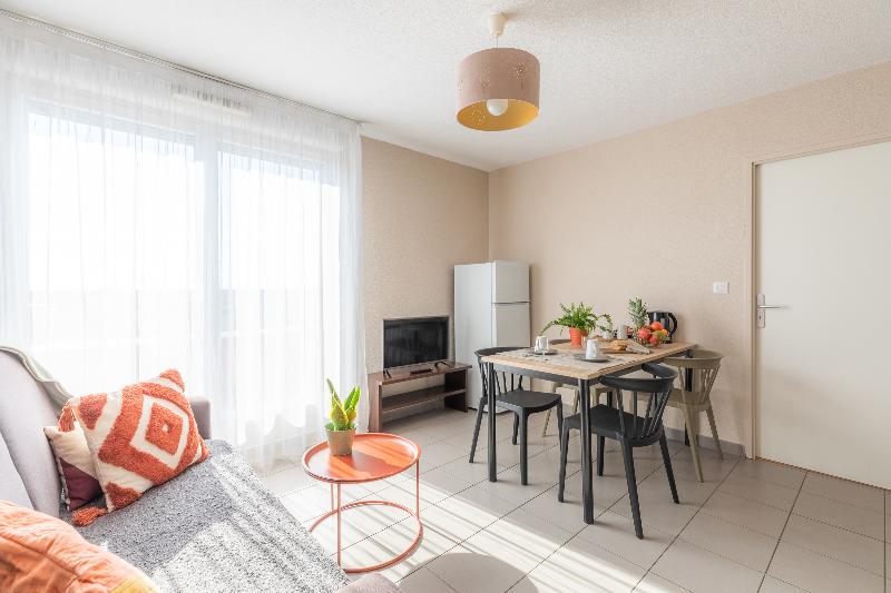 Апартаменты 2 Спальни, Appart City Confort Toulouse Aéroport Cornebarrieu
