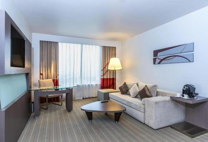 سوئیت با تخت بزرگ, Four Points by Sheraton Bangkok Ploenchit