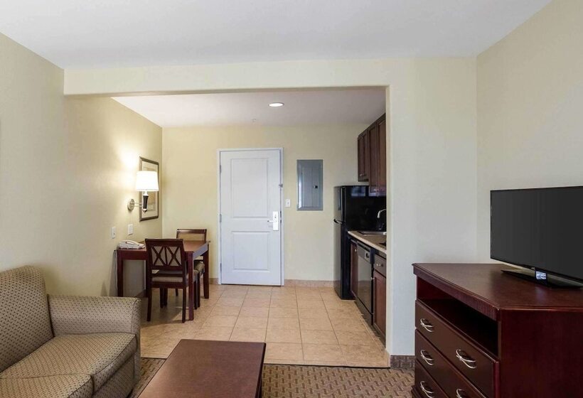 스위트, Mainstay Suites Houma