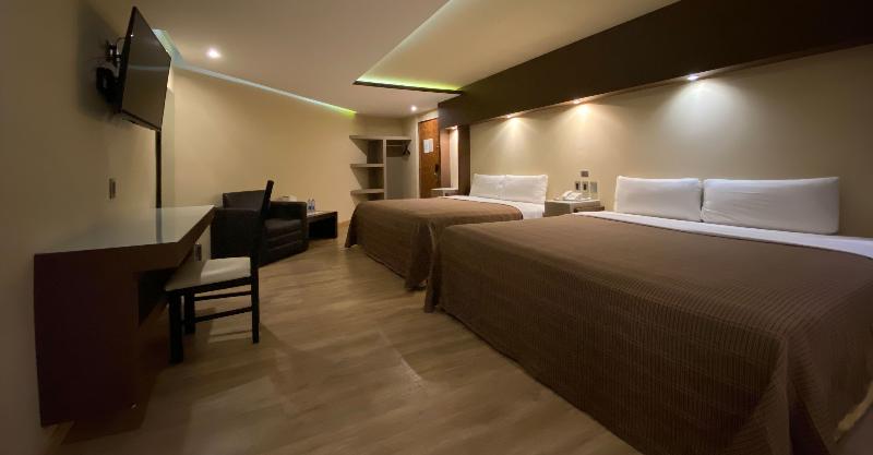 Номер Стандарт Вид на Бассейн, Renovo Des Moines Urbandale,tapestry Collection Hilton