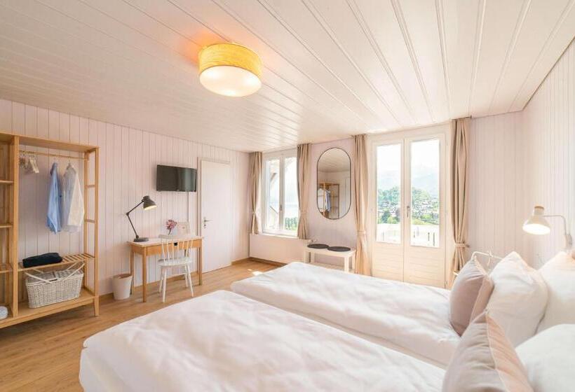 Номер Стандарт с Балконом, La Belle Vue Boutique Hotel & Café