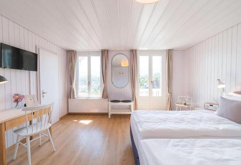 Quarto Familiar, La Belle Vue Boutique Hotel & Café