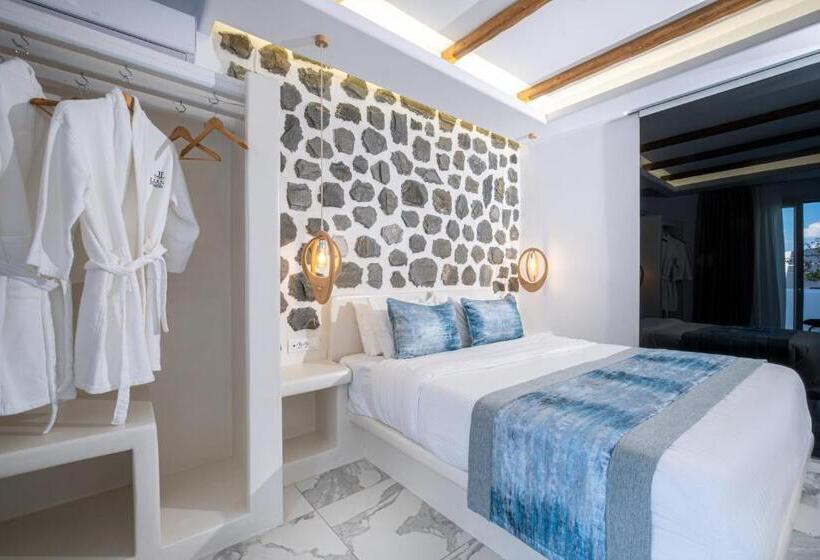 Президентский Люкс, Liana Beach Hotel & Spa