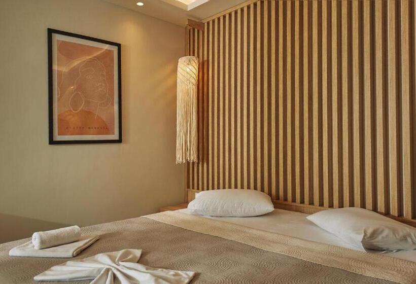 اتاق لوکس, Iniohos Zante Hotel & Suites