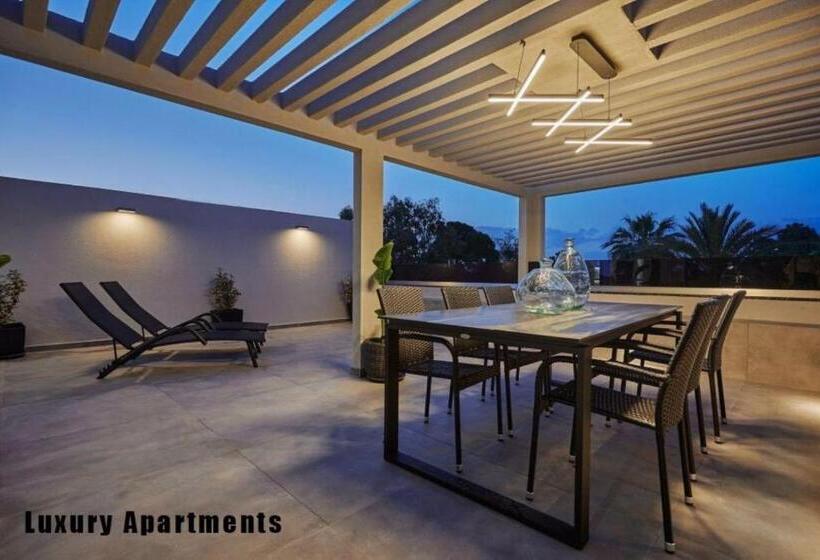 سوئیت با بالکن, Iniohos Zante Hotel & Suites