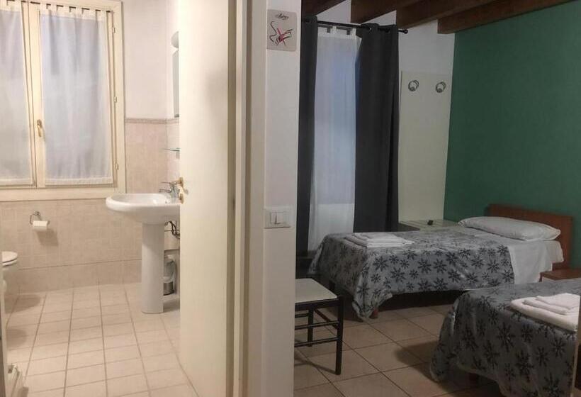 اتاق استاندارد, Il Borgo