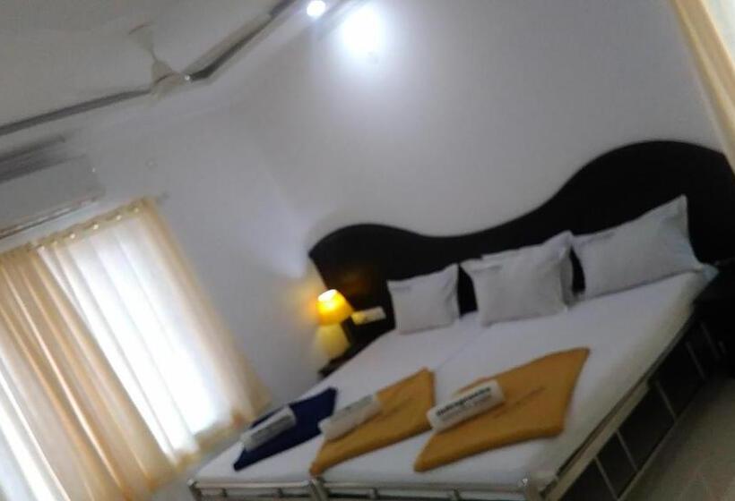 Suíte Familiar, Indraprastha Tourist Home
