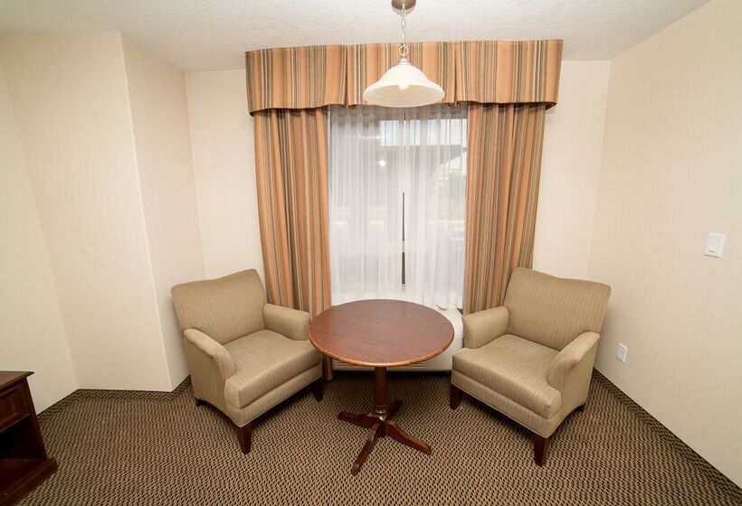 スイート, Holiday Inn Express & Suites Drayton Valley, An Ihg