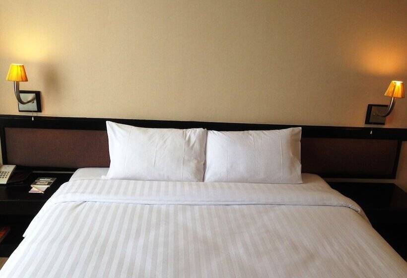 اتاق سوپریور, The City Hotel Sriracha By Bbh Japan