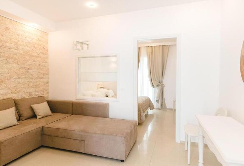 小型套房带城市景观, Paliomylos Spa