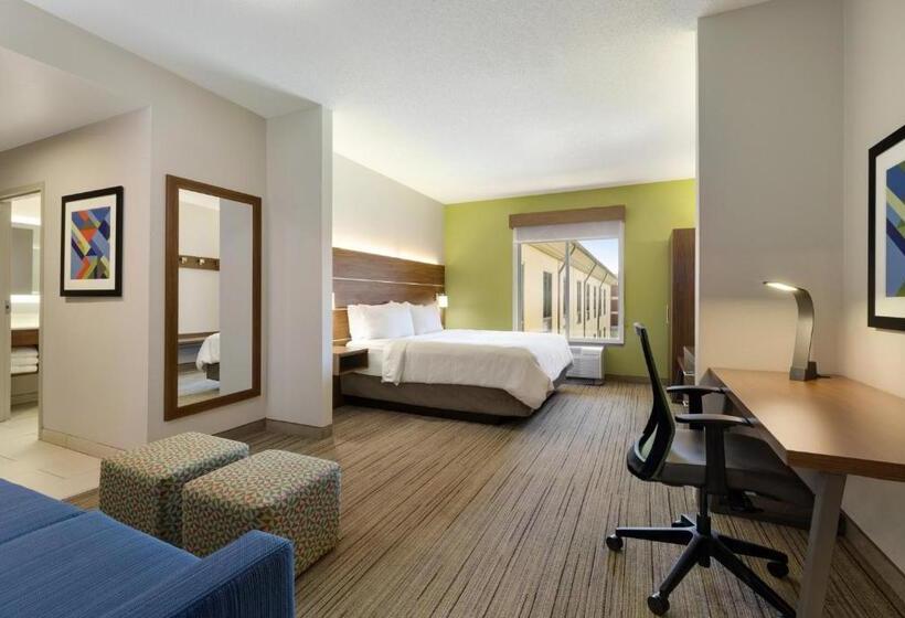 Люкс Адаптированный для Инвалидов, Holiday Inn Express Hotel & Suites Opelika Auburn, An Ihg