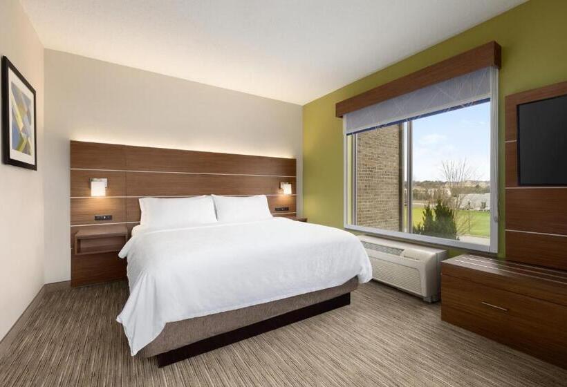 Номер Стандарт Кровать Кинг Адаптированный для Инвалидов, Holiday Inn Express Hotel & Suites Opelika Auburn, An Ihg