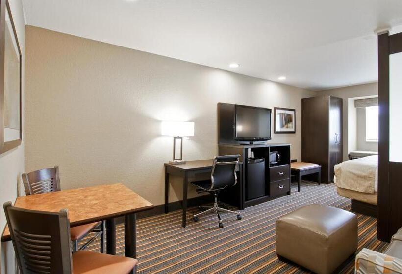 Люкс Кровать Кинг, Best Western Plus Woodstock Inn & Suites