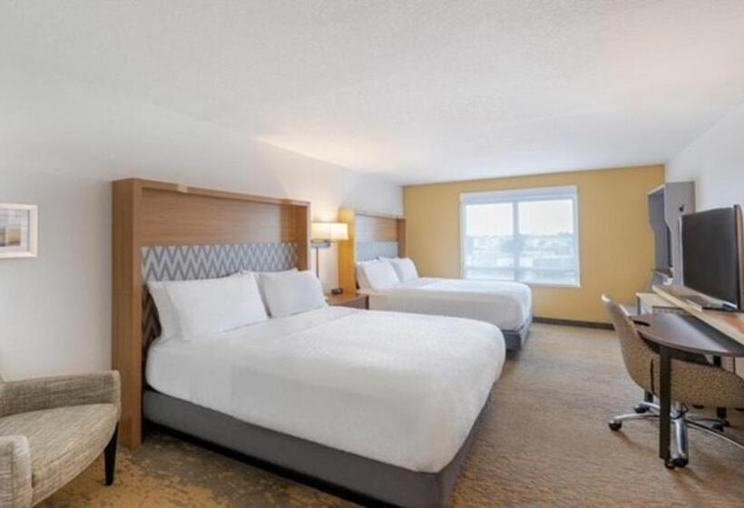 Номер Стандарт Адаптированный для Инвалидов, Holiday Inn Hotel & Suites   Orange Park   Wells Rd