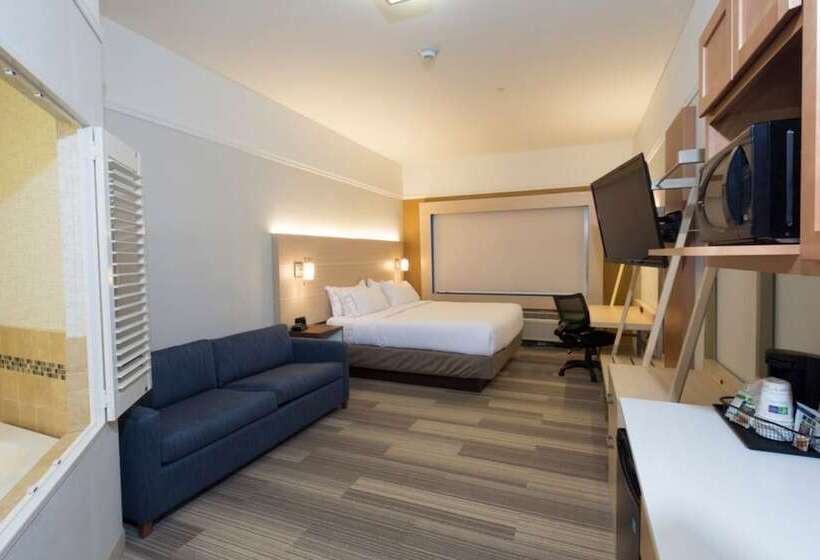 Люкс Адаптированный для Инвалидов, Holiday Inn Express Hotel & Suites Chesterfield   Selfridge Area, An Ihg