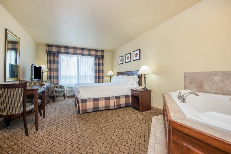 스탠다드 룸 킹사이즈 침대, Holiday Inn Express Hotel & Suites El Dorado, An Ihg