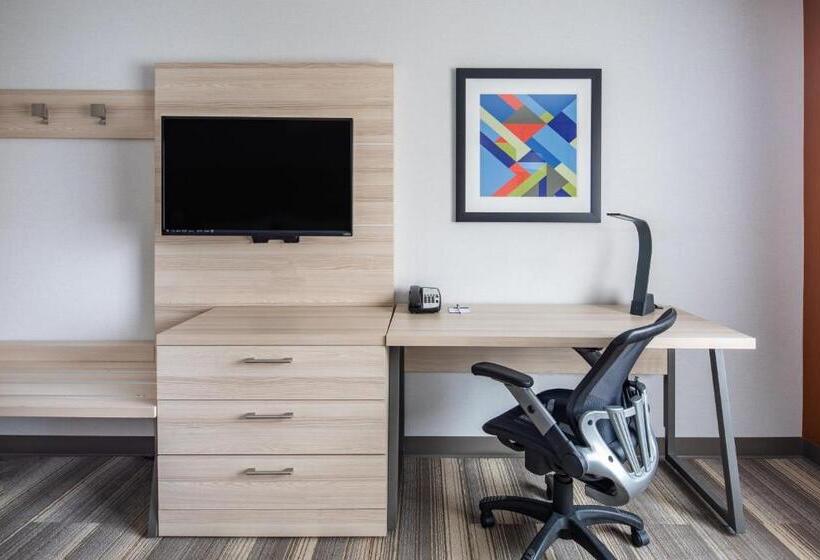 스탠다드 스튜디오 킹침대, Holiday Inn Express Ontario, An Ihg