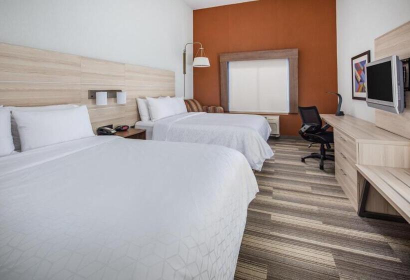 이그제큐티브 룸, Holiday Inn Express Ontario, An Ihg