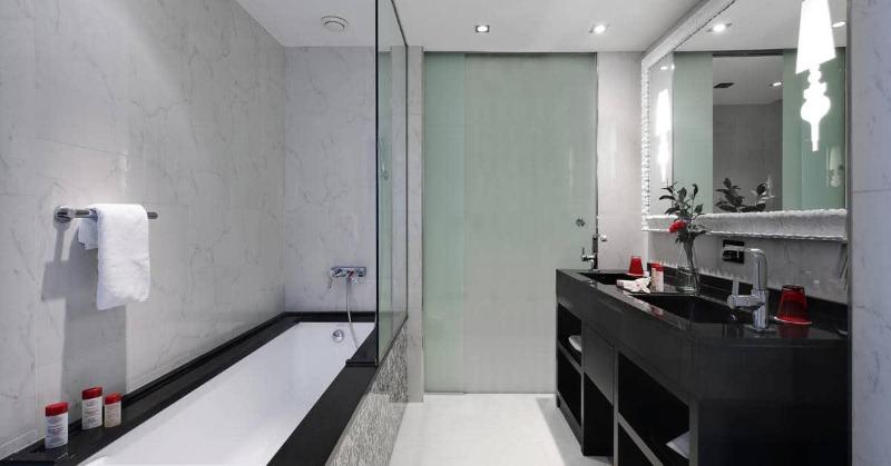 장애인을 위한 킹사이즈 침대 스탠다드 룸, Holiday Inn Express St. Petersburg North / I 275, An Ihg