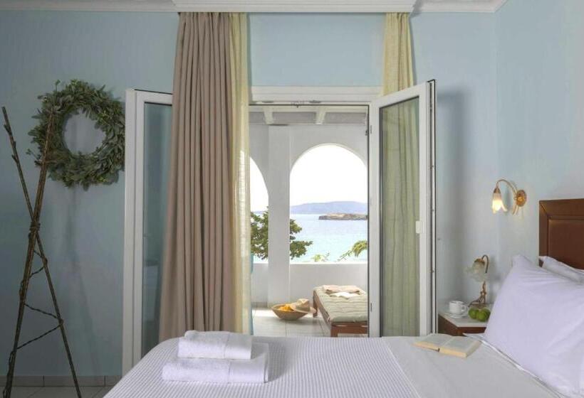 Номер Superior, Aneroussa Beach