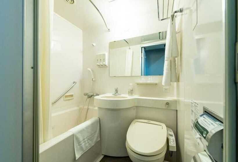 Номер Стандарт, Hakata Nakasu Washington Hotel Plaza