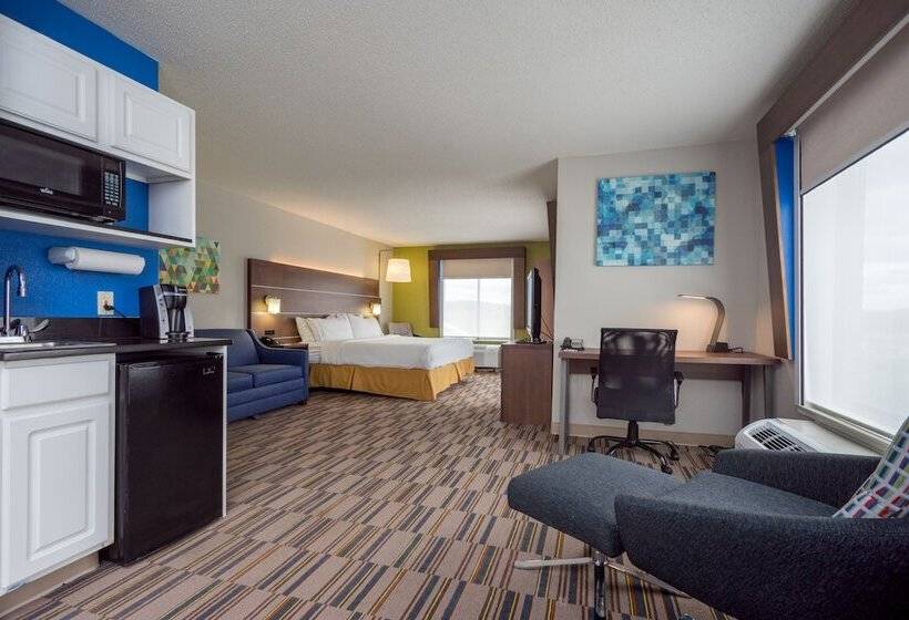 Люкс, Holiday Inn Express And Suites   Quakertown, An Ihg