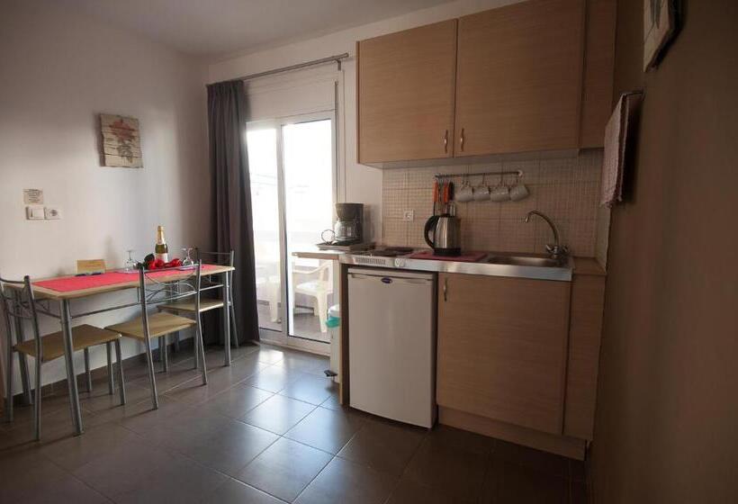 Апартаменты 2 Спальни Вид на Море, Elounda Sunrise Apartments
