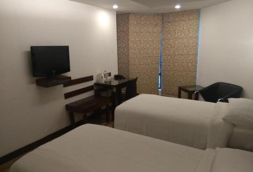 Номер Deluxe, Lemon Tree Hotel, Centre Point, Jamshedpur