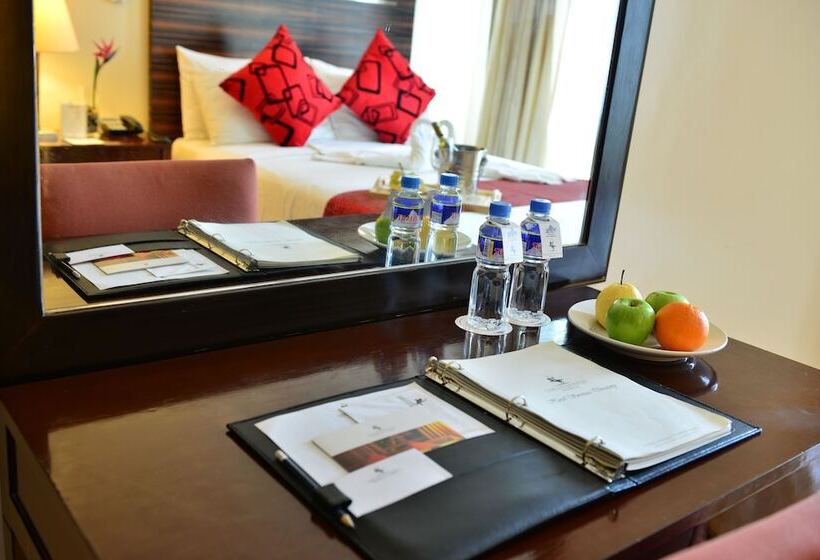 주니어 스위트, Lancaster Hotel Manila