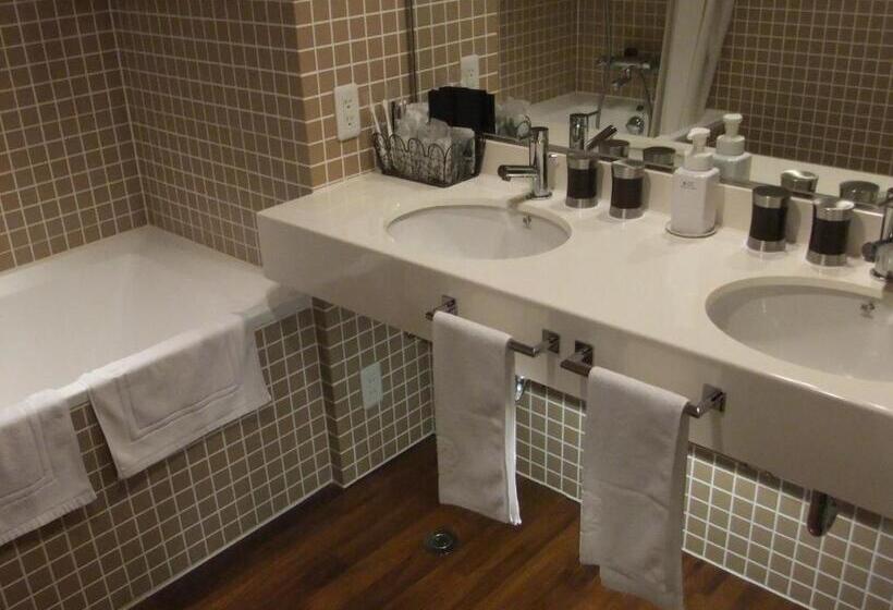 Номер Стандарт, Sutton Hotel Hakata City